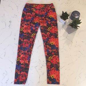LulaRoe floral leggings
